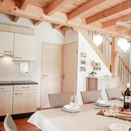 Le Bleu Nr 33 * Lacapelle-Marival